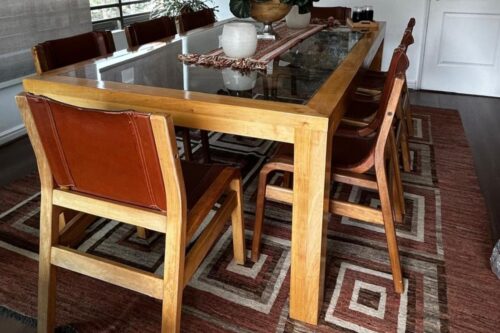 Mesa de Comedor Roble con  Cubierta Vidrio