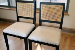 Sillas con Respaldo de Mimbre y Asiento Tapizado