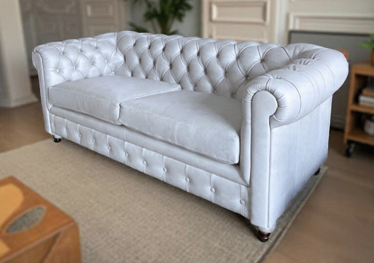 Sofa de Tela Modelo Chesterfield